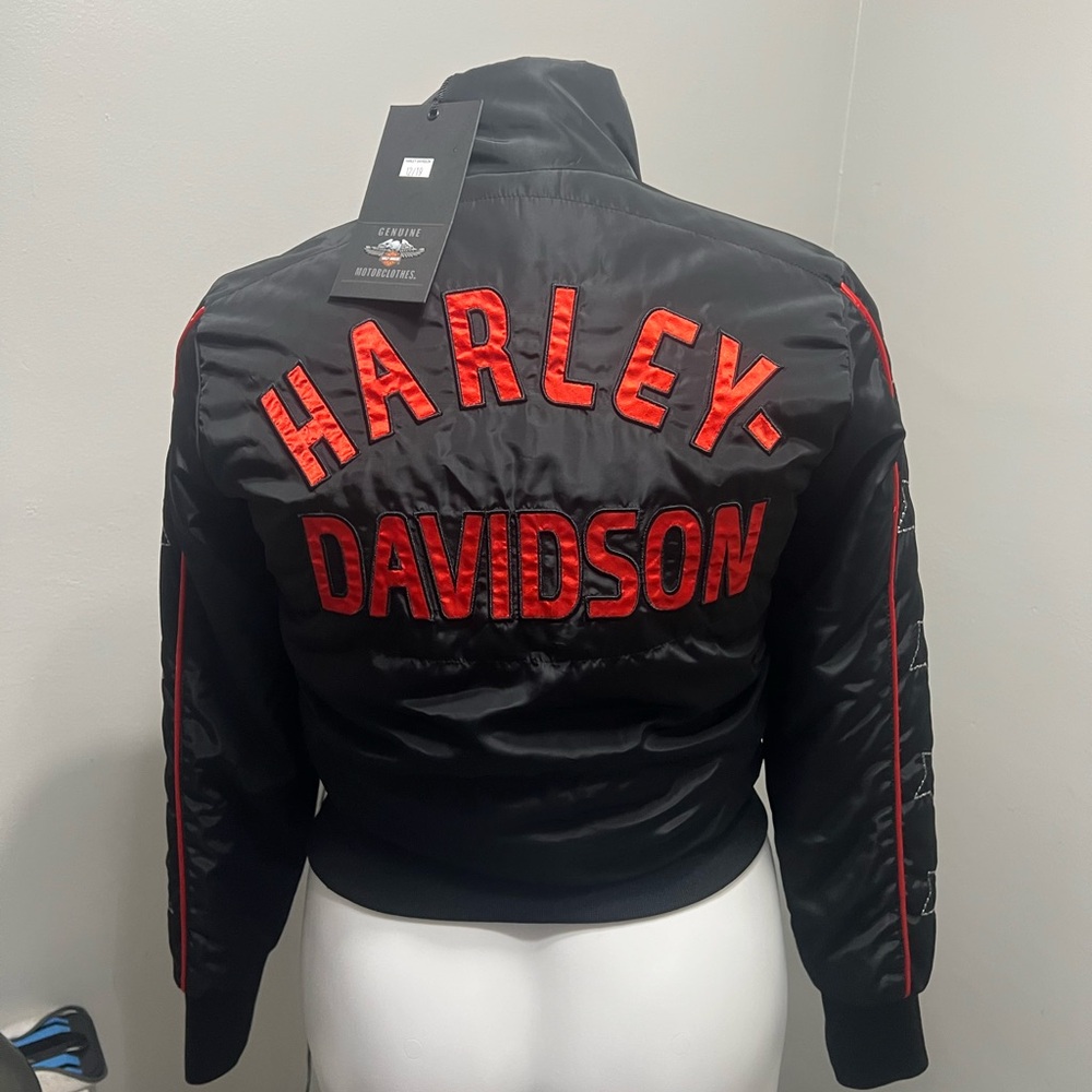 Harley-Davidson Black Puffer Jacket with Red Accents - Picture 3 of 9
